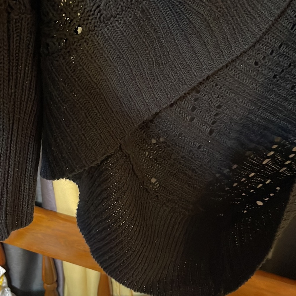 Cardigan - Picture 5 of 6